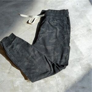 Vuori Joggers